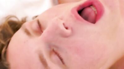 Bareback Flip Flop Twink Cum Party!