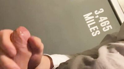 Golden Showers: A Twink Guy Amateur Solo Voyeur Cum Experience