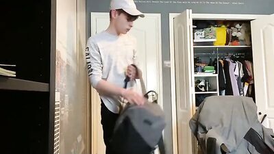 Gay Porn Return: Amateur Voyeur Boys School Yes!