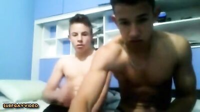 Muscle Teen Jerk-Offs - Cum Shots and Handjobs with Hot Gay Boys!