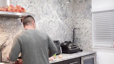 Happy Thanksgiving Family Fuck Fest Boys Porn!