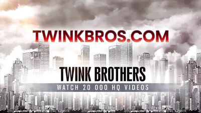 Three Twinks Bareback Train Cumming!