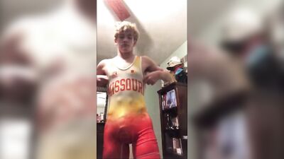 Wrestlers Gay Solo Show