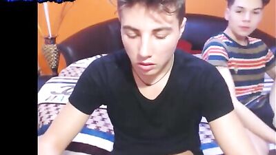 Handjob Webcam Show - Two Cuties Unleash Their Gay Porn Passion!