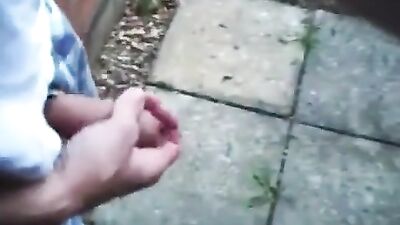 Cum Shot Cutie: Teen Outdoor Solo Masturbation