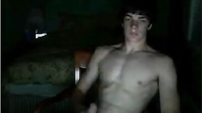 Young and Fit Web-Cam Twink Exposed!