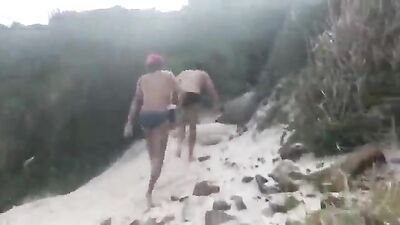 Beach Oral Fixation: Amateur Frat Boys Swap Spit on the Sand!