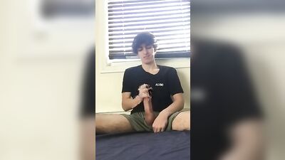 Twink Porn Star - Big Cocks Solo Web-Cam!