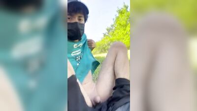 Outdoor Risky Gay Porn Adventure