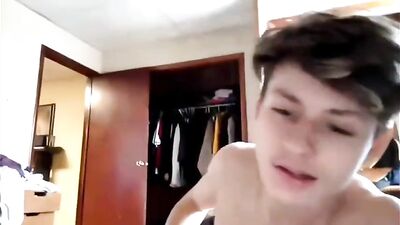 Being xtra cute again - Gay Porn Video with Kissing, Blowjobs and Anal Sex