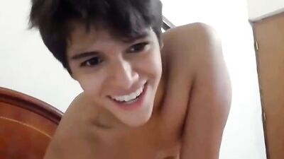 Cumshots Unleashed: Hand Job Amateur Cuties!