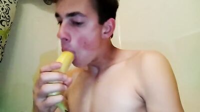 Banana Twink: Hardcore Amateur Web-Cam Handjob and Cum Shots!