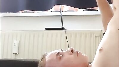 Face Cumming Exposure - The Ultimate Web-Cam Voyeur Experience!