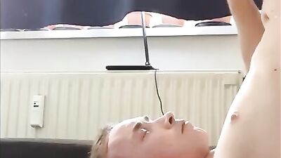 Face Cumming Exposure - The Ultimate Web-Cam Voyeur Experience!