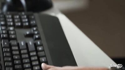 Gamer Over - The Hottest Frat Boy Action Ass Play Bareback Big Cocks Cum Shots Father and Step Son Glory Holes Oral Porn Teens Masturbacao Oral Pride Porn primo pai sexo