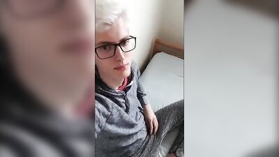 Cumming Bliss with Solo Web-Cam Boys!