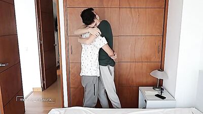 Latino Oral Cum Lovers Bareback Party!