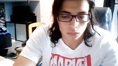 Long Hair Twink Web-Cam Gay Porn