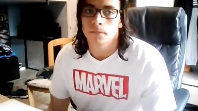 Long Hair Twink Web-Cam Gay Porn