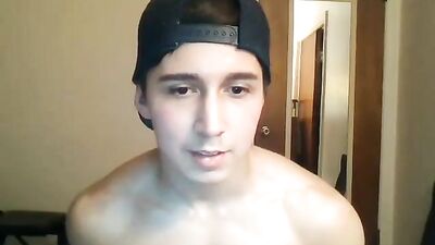 Muscle Web Cam Showdown: Pitting Biceps and Triceps for Your Pleasure!