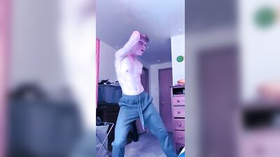 Gay Porn Webcam Adventure: Solo Exploration