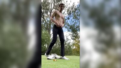 Outdoor Naked Golf Solo Web-Cam Adventure!