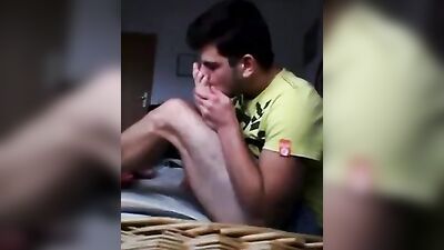 German Teen Fabians Smelly Summer Feet: Web-Cam Foot Fetish First Time Solo Amature Feet!