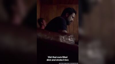 Sweat Spot: Le*aking Amateurs in Public Gym!