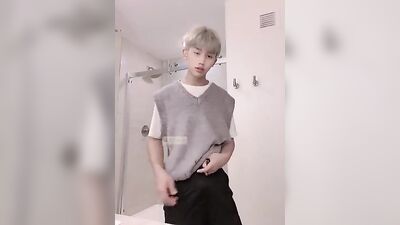 Asian Teen Wanking: A Journey of Self-Discovery!