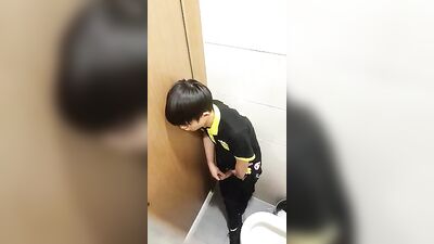 Asian Boy Wanking Spy 2: The Revenge!