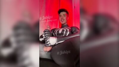 Massive Body Suit Cumshot Fetish - Hunks New Shoot!