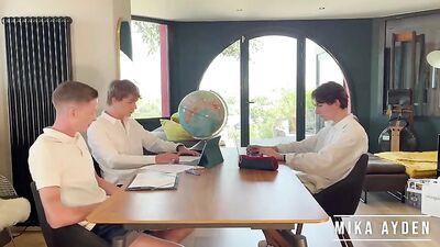 Teen Foursome - Bareback Action