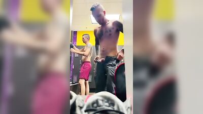 Lockerroom Arnon: Public Gym Anon Spy Vid!