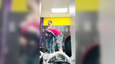 Lockerroom Arnon: Public Gym Anon Spy Vid!