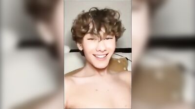 Elis Creamy Orgasmic Adventure: A Gay Porn Video!