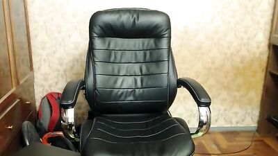 Raw & Uncut: YummyAlexxxs Muscle Boy Delight!