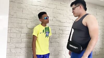 Latino Amateurs: Rodrigo Fodes Bisexual Anal Sex Adventure