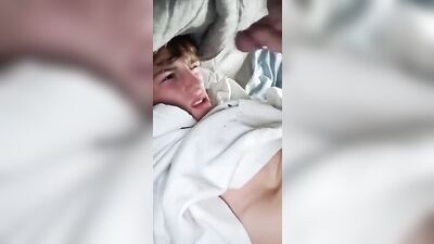 Cumming for Cute Blonde Selfies! - The Ultimate Gay Porn Experience