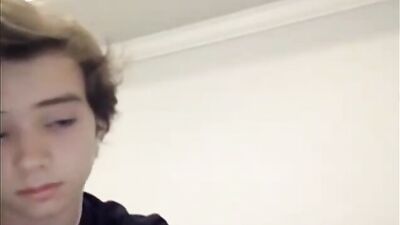 Young Amateur Cumming Live for You!