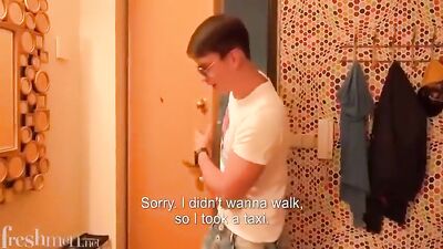 Gangbang Twinks in Action: Oral Bareback Handjob Homemade Porn Show