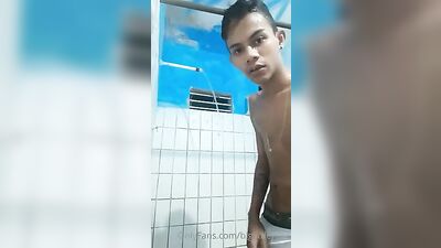 Latino Self-Love in the Shower: The Ultimate Foot Fetish Experience