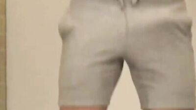 Workout Buds Get Hot For Each Other - Oral Porn