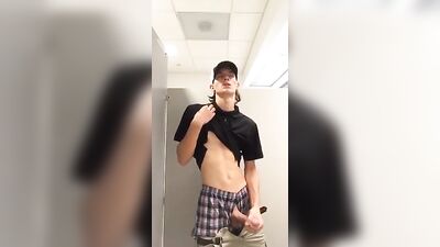 Gay Porn Amateurs: Cumshots and Wanking Sessions - [ABX][A][387] Amateur wanking and hot cumshot