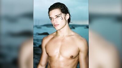 Gay Porn Compilation: Alex Ruygroks Amateur Fun with Straight Boys!