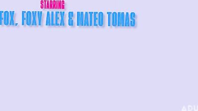 Hunky Daddys Bareback Threesome with Twinky Boys!