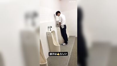 Pissing Asian Students: Spying in the Toilet!