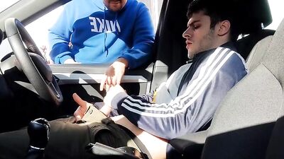 Car Cumming Exhibitionist Adventure!