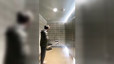 Gay Porn: Naked Public Outdoor Twink Solo JO