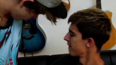 Young Lust in the Home - Gay Porn Videos