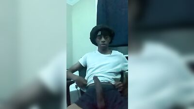 CUTIE BIG DICKER EXHIBITIONISM (NO CUM)